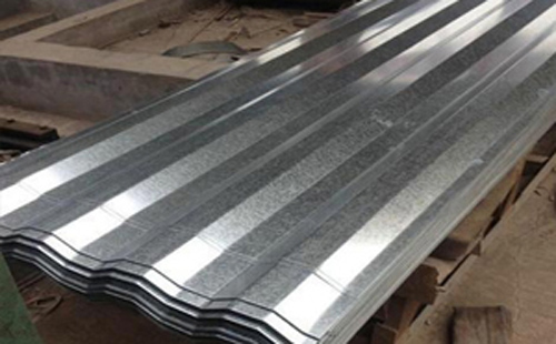 集装箱板翻新除锈流程：旧箱改民宿怎样选海西直辖集装箱板